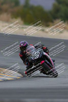 media/Jan-14-2023-SoCal Trackdays (Sat) [[497694156f]]/Turn 10 (1050am)/